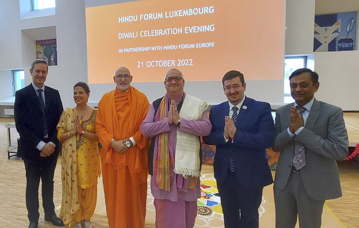 El Presidente Del Foro Interreligioso Internacional Transcendence Participa En La Celebración De Diwali 2022 En Luxemburgo