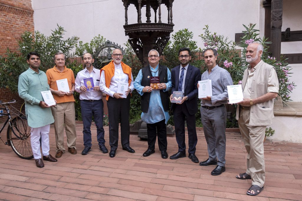 Presentación Del Libro Veda Dárshana En Casa De La India (Valladolid)