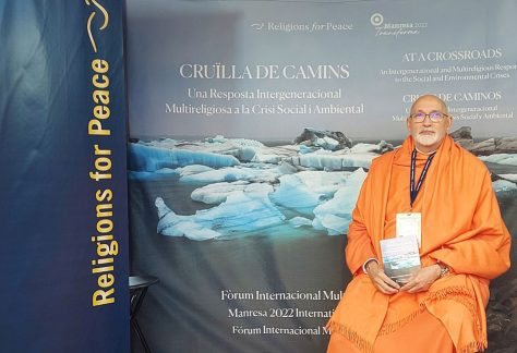 Pujya Swami Rameshwarananda Giri Maharaj, participa en el FORO INTERNACIONAL MULTIRRELIGIOSO MANRESA 2022